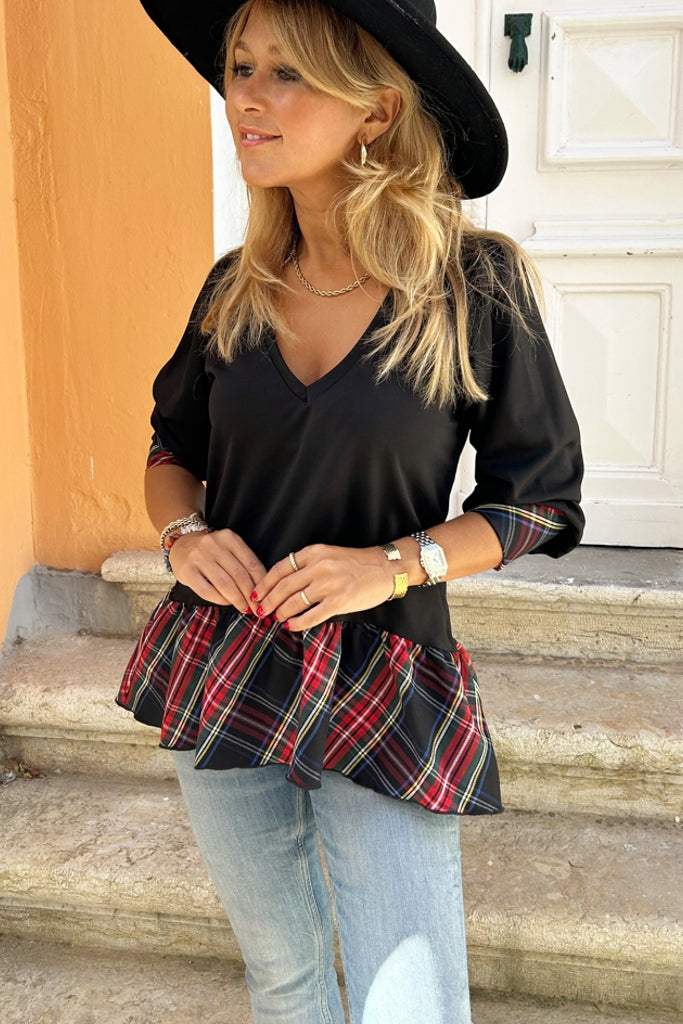 Blusa Barcelona Black & Tartan